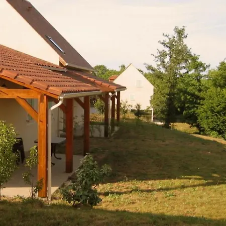 8 Pers. Semi-detached Vila