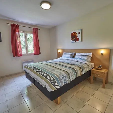 8 Pers. Semi-detached * Lanzac